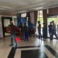 Koalisi Lintas Mahasiswa di halaman Dinas Pendidikan Provinsi Sulawesi Selatan pada Rabu, 25 Februari 2026.
