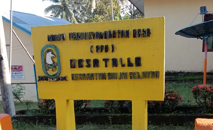 Papan Nama Kantor Desa Talle (Ist)